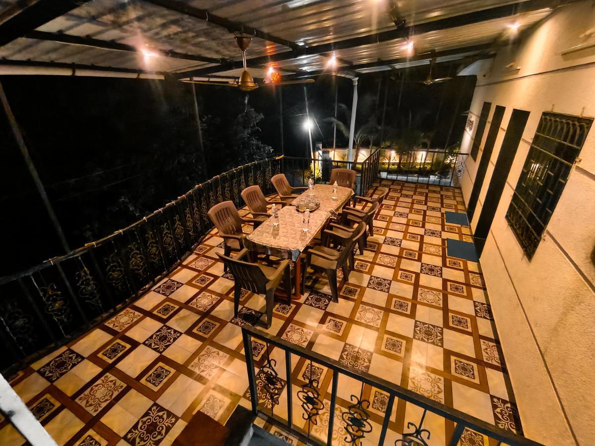 Rane Ambadnya Niwas Homestay *